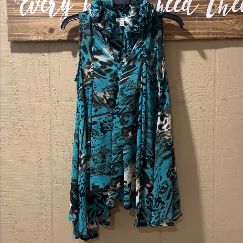 Really pretty shirt!